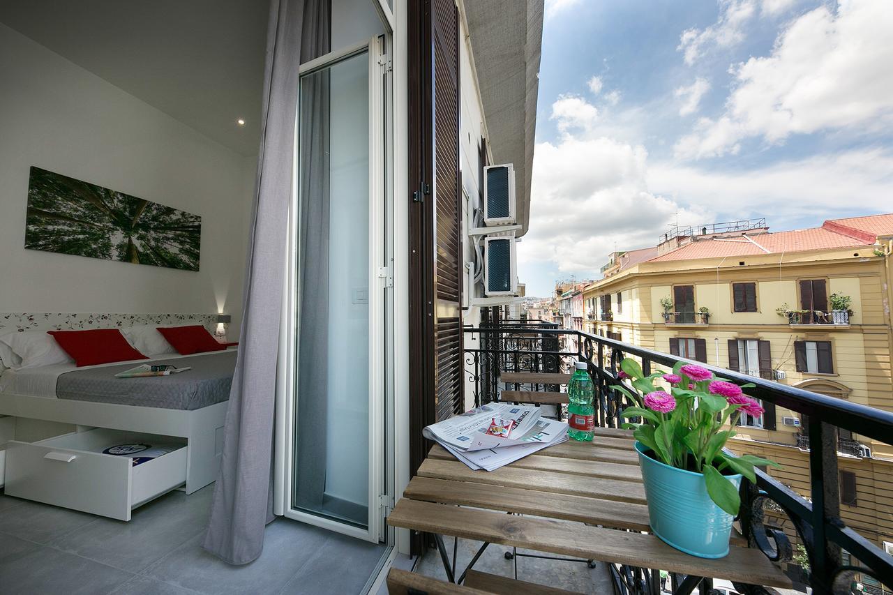 President Suites Νάπολη Εξωτερικό φωτογραφία