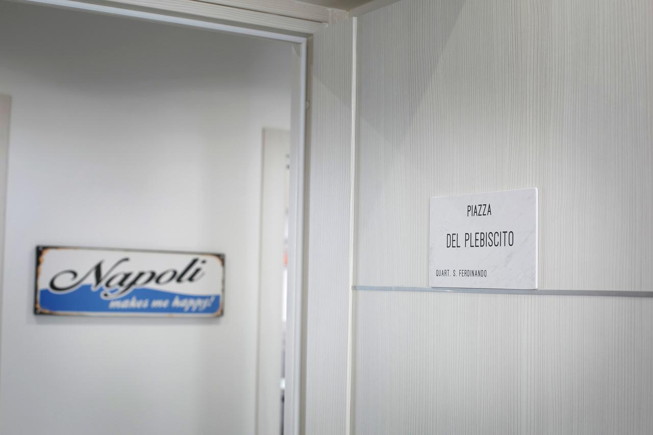 President Suites Νάπολη Εξωτερικό φωτογραφία